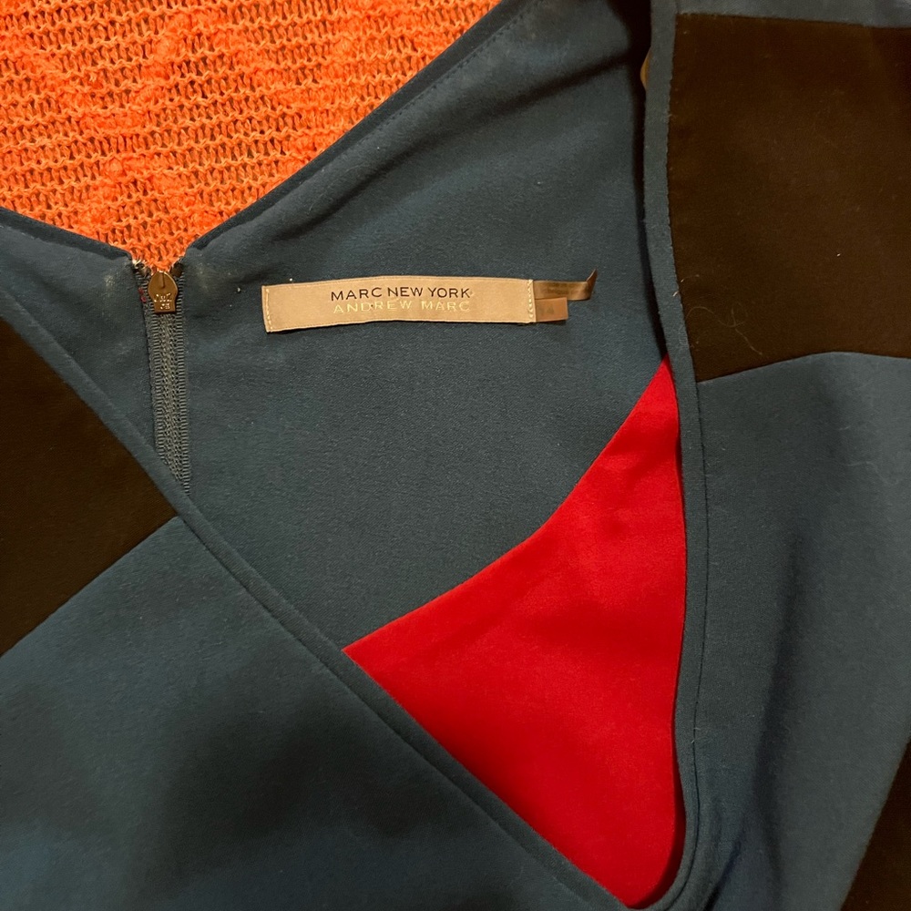 Professional Mod Style Dress - Picture 2 of 4